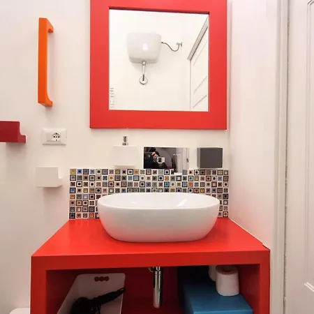 Dada Aparthotel *