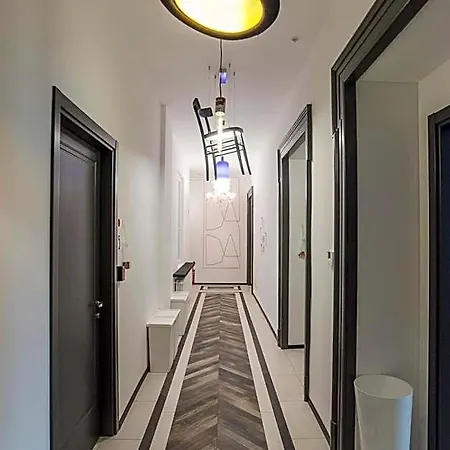 Dada Aparthotel 4*